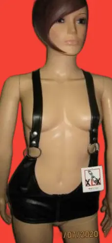 Kinky top