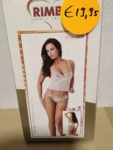 Wit topje met G string