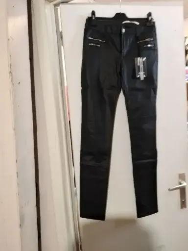 Zwarte skinnybroek