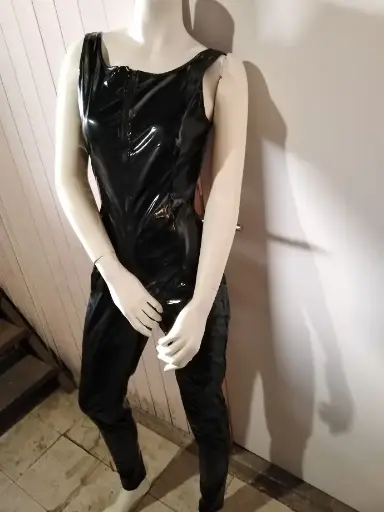 Lak catsuit